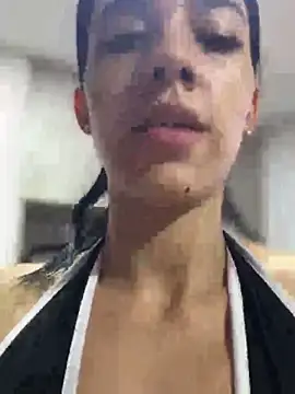 Snapshot of Aliison1_ chatting on March 17, 2026, 7:17 pm Aliison1 online show from March 17, 2026, 7:17 pm