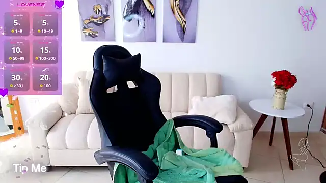 Cristina Ferreir online show from March 24, 2026, 1:27 pm