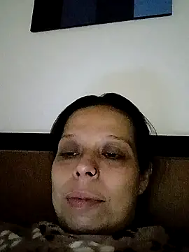 Snapshot of RossyAlvarez chatting on February 8, 2026, 10:57 pm RossyAlvarez online show from February 8, 2026, 10:57 pm