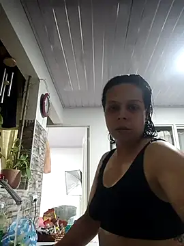 RossyAlvarez online show from May 6, 2026, 12:30 am