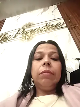 RossyAlvarez online show from June 30, 2026, 5:19 am