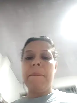RossyAlvarez online show from July 16, 2026, 12:27 am