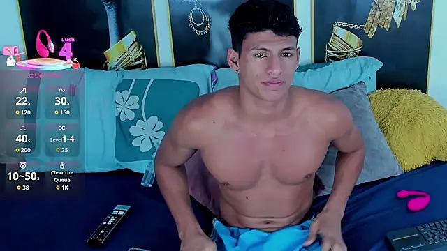 Stiven And CalvinHots online show from January 19, 2026, 5:11 am