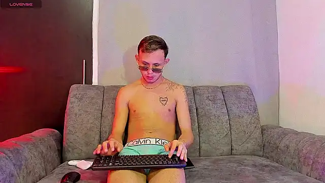 Two sexboys online show from March 24, 2026, 11:43 pm