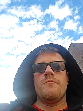 christian9pppp online show from April 3, 2026, 6:55 am