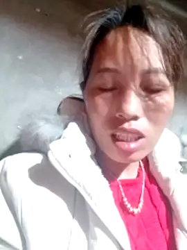 Snapshot of Gummiesu chatting on February 19, 2026, 9:44 pm Gummiesu online show from February 19, 2026, 9:44 pm