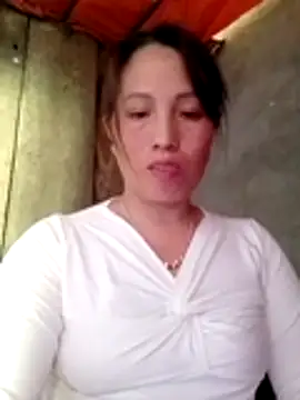 Snapshot of Gummiesu chatting on February 21, 2026, 8:04 am Gummiesu online show from February 21, 2026, 8:04 am