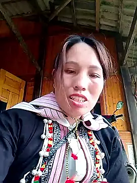 Snapshot of Gummiesu chatting on February 22, 2026, 8:24 am Gummiesu online show from February 22, 2026, 8:24 am