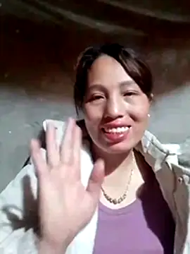 Snapshot of Gummiesu chatting on March 2, 2026, 8:48 pm Gummiesu online show from March 2, 2026, 8:48 pm