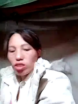 Snapshot of Gummiesu chatting on March 11, 2026, 7:25 am Gummiesu online show from March 11, 2026, 7:25 am