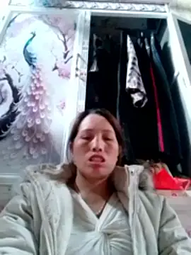 Snapshot of Gummiesu chatting on March 12, 2026, 9:37 am Gummiesu online show from March 12, 2026, 9:37 am