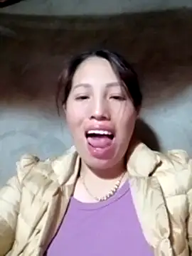 Snapshot of Gummiesu chatting on March 14, 2026, 7:41 pm Gummiesu online show from March 14, 2026, 7:41 pm