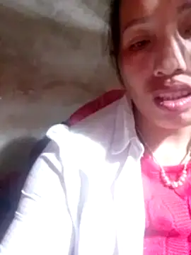 Snapshot of Gummiesu chatting on March 18, 2026, 7:17 pm Gummiesu online show from March 18, 2026, 7:17 pm