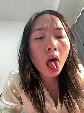 Cheating-wife online show from May 7, 2026, 5:46 am