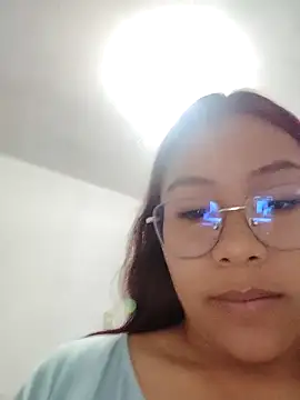 StornBunnyy  online show from February 9, 2026, 1:26 pm