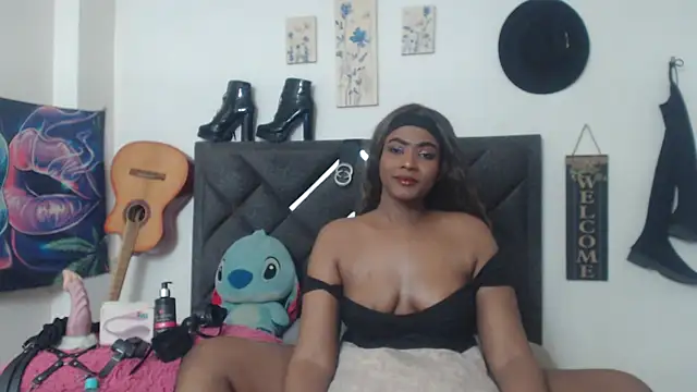 Natashabella    online show from July 18, 2026, 10:13 pm