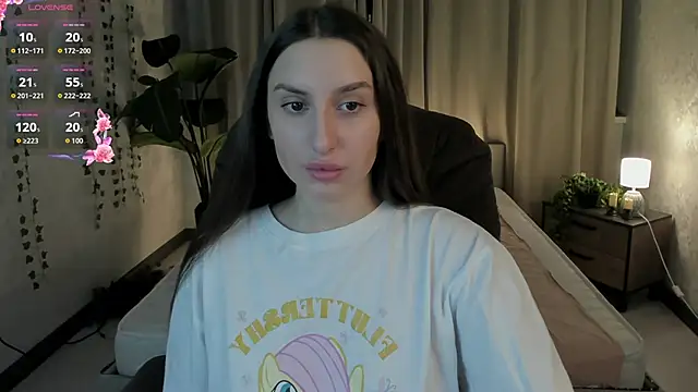 Celine Coello online show from March 17, 2026, 3:55 am