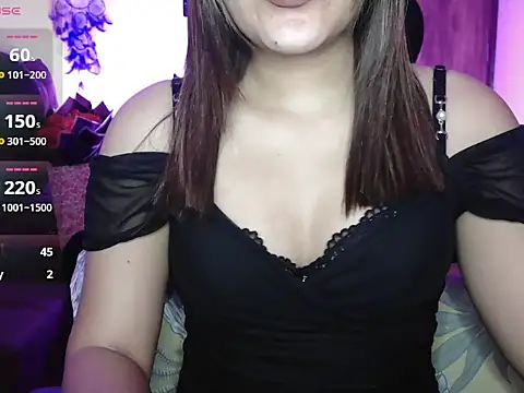 Snapshot of _Maanvi_ chatting on March 7, 2026, 7:44 pm Maanvi online show from March 7, 2026, 7:44 pm