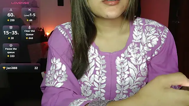 Maanvi  online show from May 2, 2026, 11:54 pm