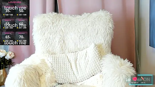 LunaVibes  online show from March 21, 2026, 8:45 pm