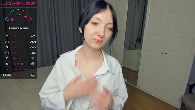 RoxanneComisky online show from February 1, 2026, 7:07 am