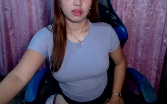 pinay mayahiga online show from May 6, 2026, 2:44 pm