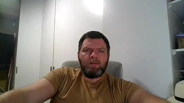 Hot Adonis online show from March 16, 2026, 10:58 pm