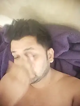 Snapshot of Pravin9562 chatting on February 5, 2026, 5:56 am Pravin9562 online show from February 5, 2026, 5:56 am