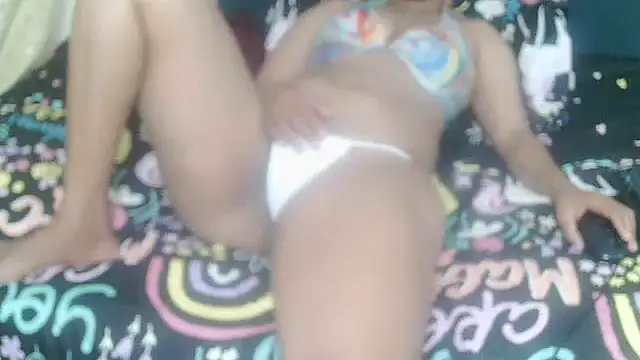 Snapshot of B_Slut chatting on March 20, 2026, 11:42 pm B Slut online show from March 20, 2026, 11:42 pm