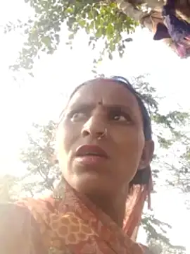 Snapshot of Juli_rathore chatting on April 2, 2026, 11:08 am Juli rathore online show from April 2, 2026, 11:08 am