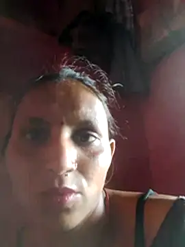 Snapshot of Juli_rathore chatting on April 27, 2026, 7:17 am Juli rathore online show from April 27, 2026, 7:17 am