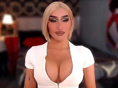 MariaLaveauXx online show from February 1, 2026, 12:04 pm