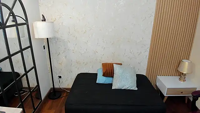 emeraldbell online show from February 1, 2026, 12:04 pm