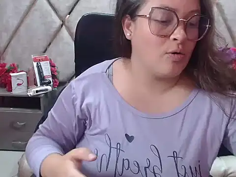 Sarah Boobs  online show from February 17, 2026, 8:22 am