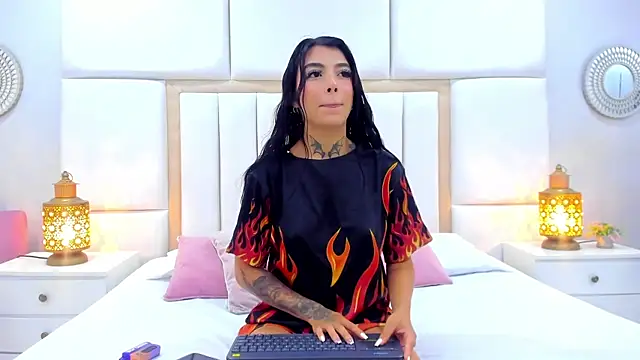 AbannyRogerss online show from July 23, 2026, 12:14 pm