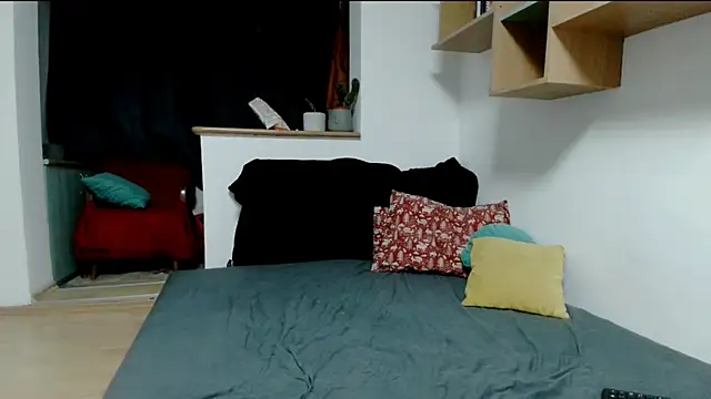 Snapshot of Crista-Elio chatting on March 3, 2026, 4:46 pm Crista-Elio online show from March 3, 2026, 4:46 pm