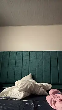 Alexander Connor online show from March 16, 2026, 11:58 am