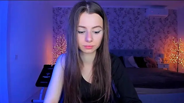 Hot Molly5 online show from June 14, 2026, 6:54 pm