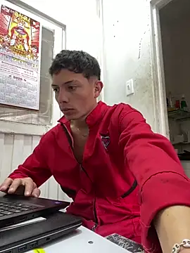 santiObrero online show from February 4, 2026, 4:35 pm