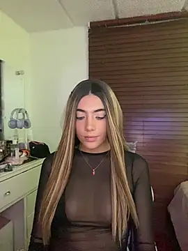 Snapshot of Ladycandy26 chatting on February 1, 2026, 12:09 am Ladycandy26 online show from February 1, 2026, 12:09 am