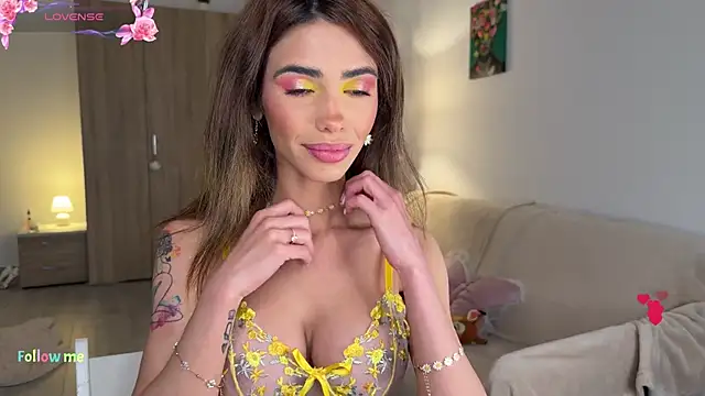 AyanaLys online show from May 9, 2026, 3:50 pm