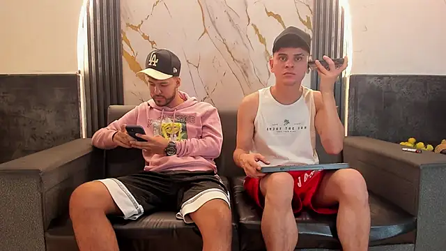 Angel Villareal online show from March 20, 2026, 5:23 am