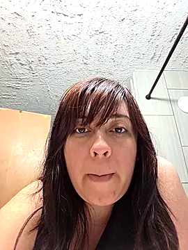 Snapshot of AriannaPenaxo chatting on February 15, 2026, 12:40 am AriannaPenaxo online show from February 15, 2026, 12:40 am