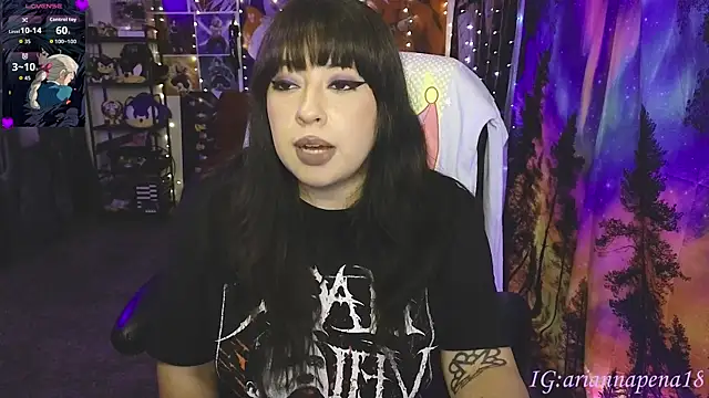 AriannaPenaxo online show from May 17, 2026, 1:14 am