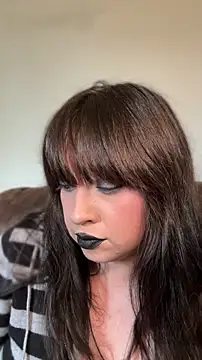 AriannaPenaxo online show from June 18, 2026, 10:03 pm