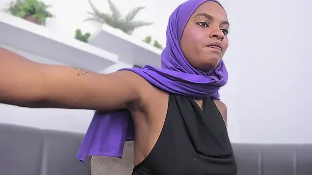 Amira Alzahra online show from June 20, 2026, 6:00 pm