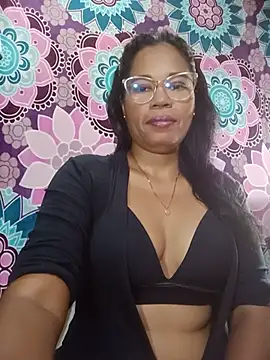 Snapshot of Yandris_1212 chatting on June 29, 2026, 12:28 am Yandris 1212 online show from June 29, 2026, 12:28 am