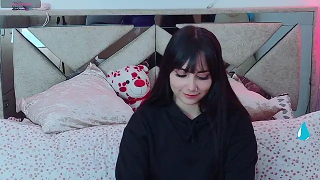 Sabrinaaa   online show from July 16, 2026, 3:18 pm