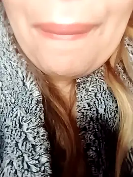 Snapshot of Naughty-Yousra chatting on March 6, 2026, 9:17 am Naughty-Yousra online show from March 6, 2026, 9:17 am