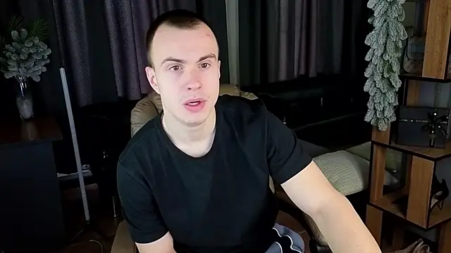 Snapshot of Kris_Braun chatting on January 19, 2026, 6:17 am Kris Braun online show from January 19, 2026, 6:17 am